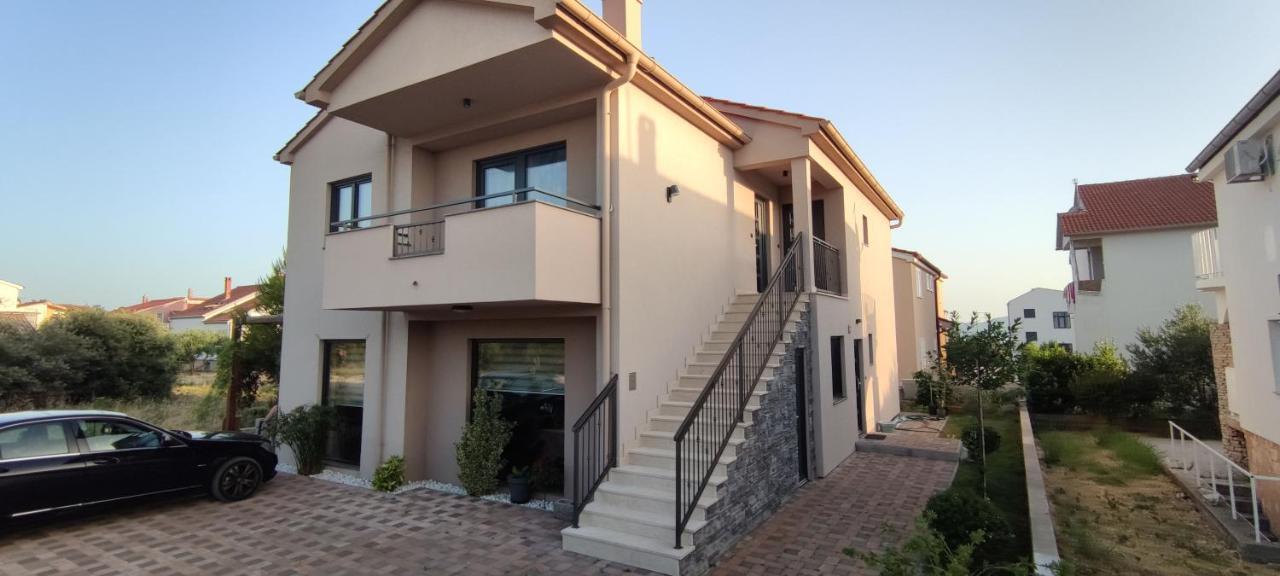 Spacious Modern Apartment Biograd Na Moru Buitenkant foto