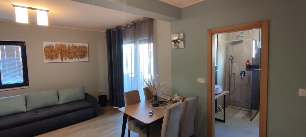 Spacious Modern Apartment Biograd Na Moru Buitenkant foto